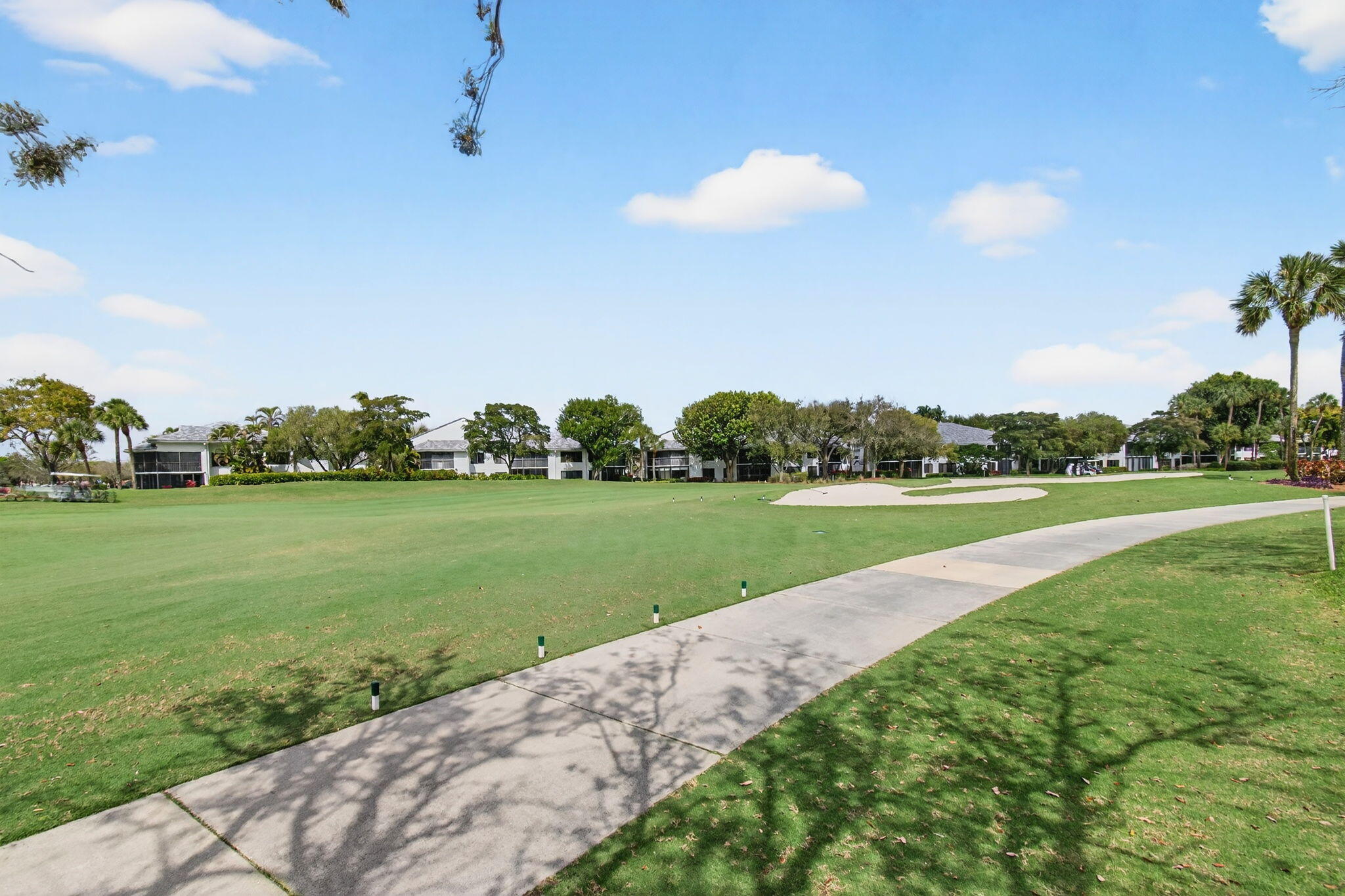 GLENEAGLES CONDO IV - Residential