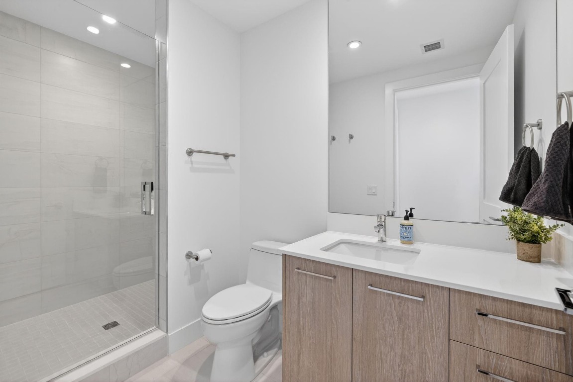 Selene - Residential