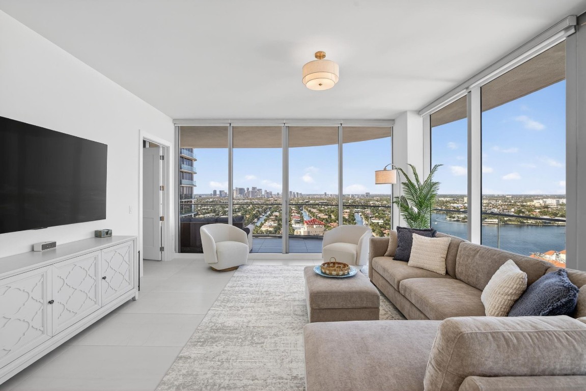 Selene - Residential