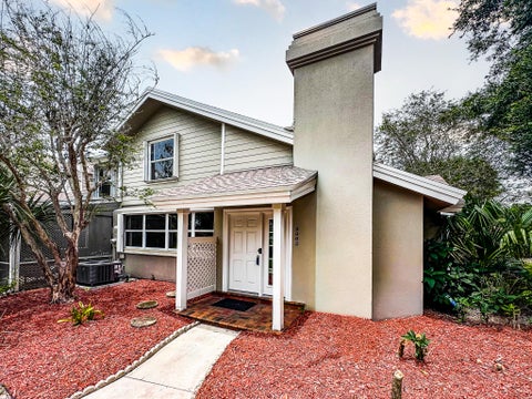 Photo of 3662 SW Sunset Trace Circle, Palm City, FL 34990 (MLS # B26028181)