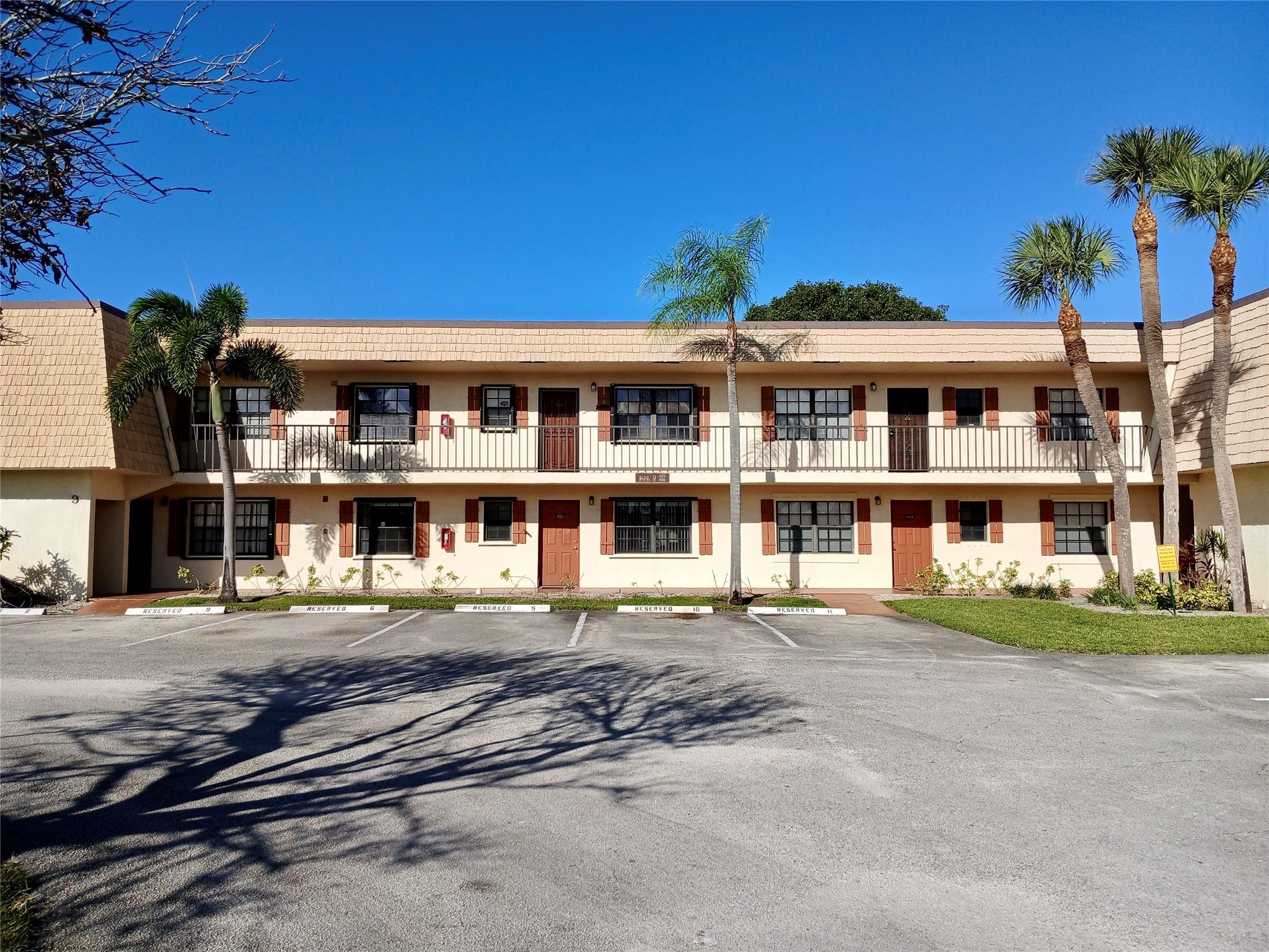 Oak Court Condo - Residential Lease
