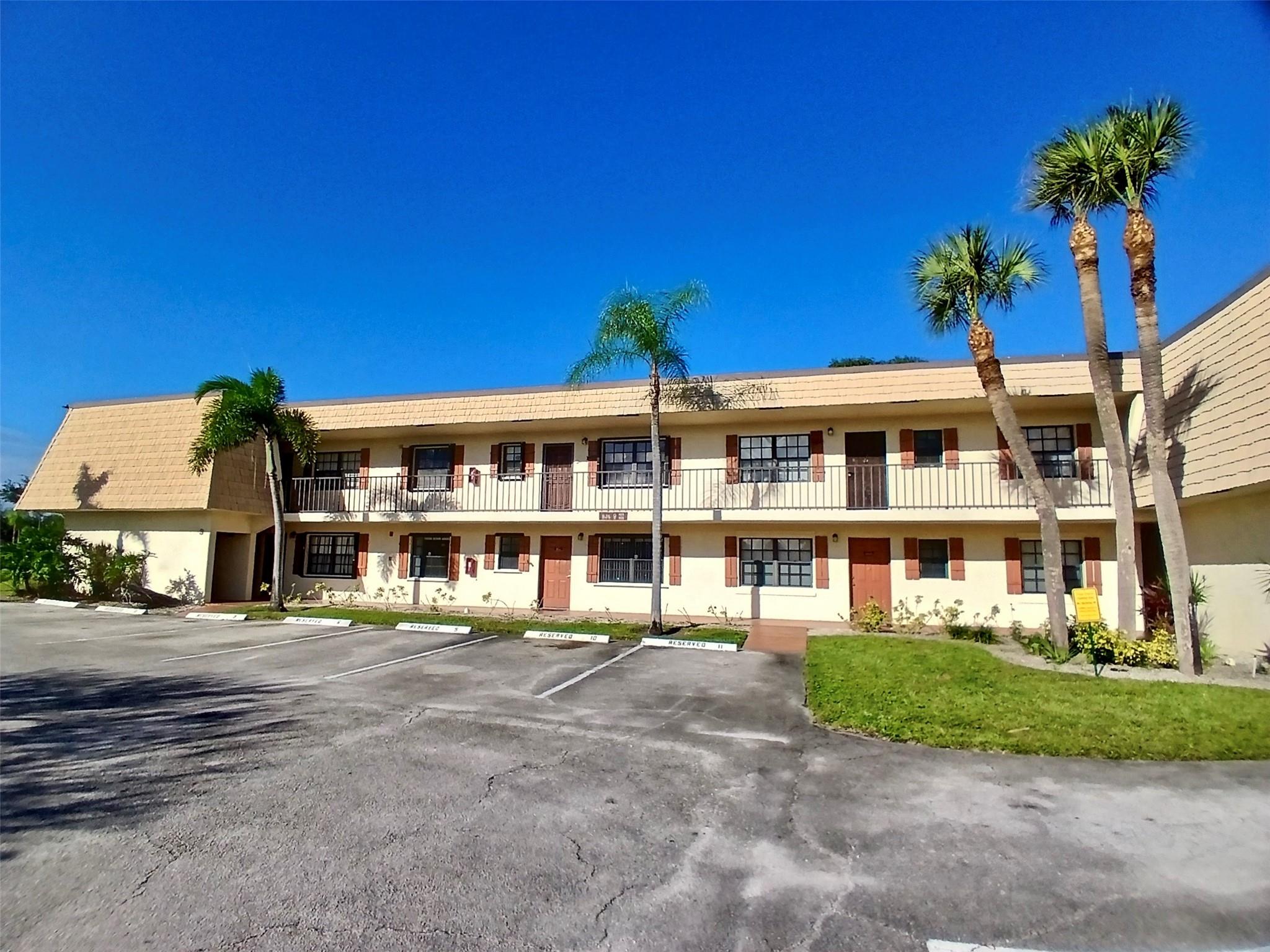 Oak Court Condo - Residential Lease