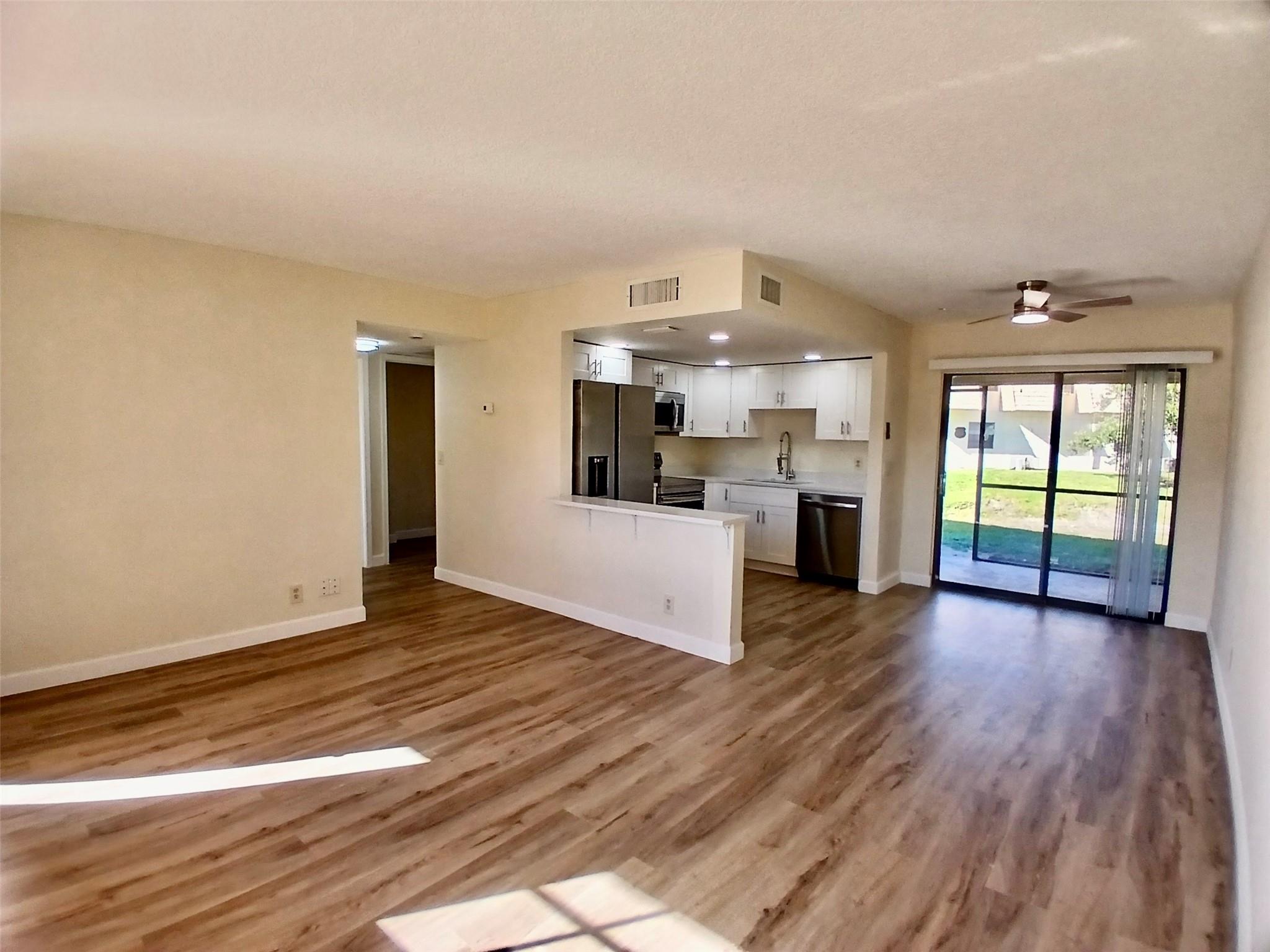 Oak Court Condo - Residential Lease