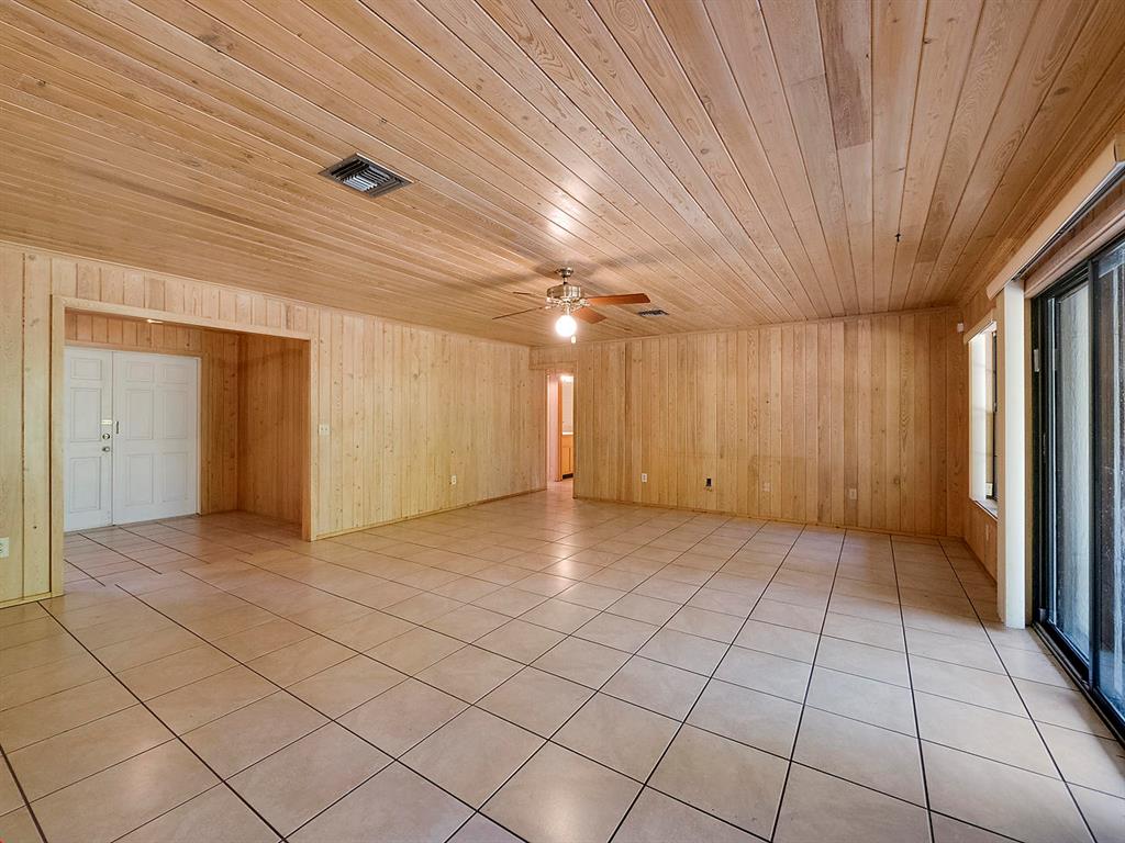 S/D OF 12-45-42, SE 1/4 IN - Residential