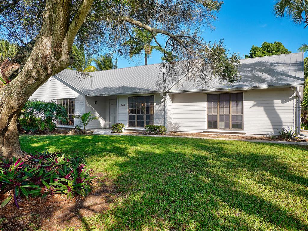 S/D OF 12-45-42, SE 1/4 IN - Residential