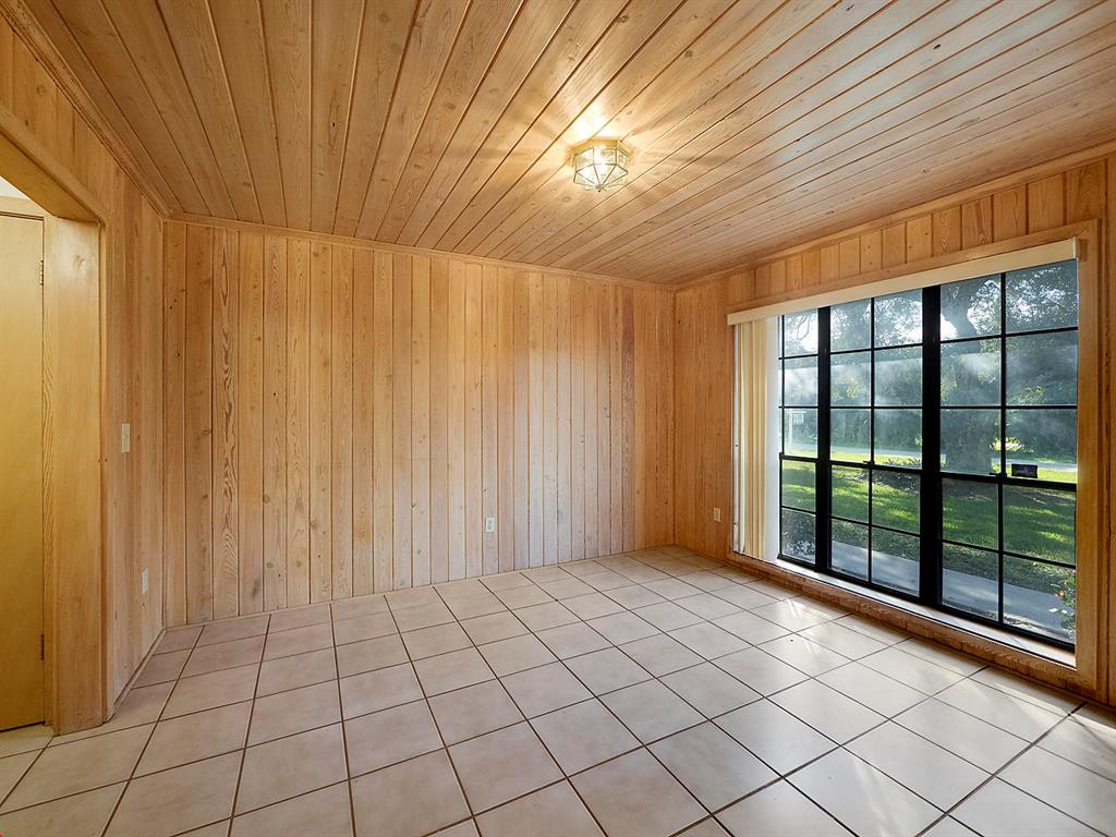 S/D OF 12-45-42, SE 1/4 IN - Residential