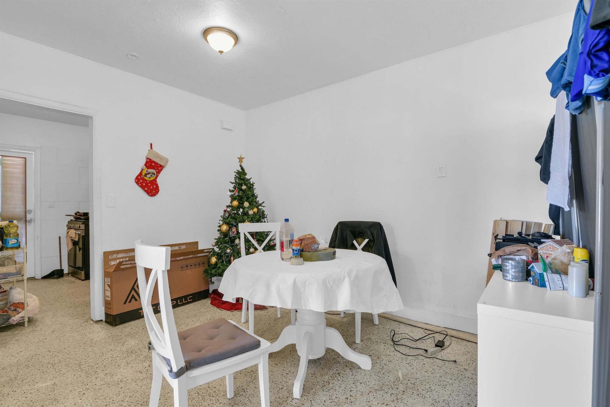 BEACH BAY SUB - Residential Income