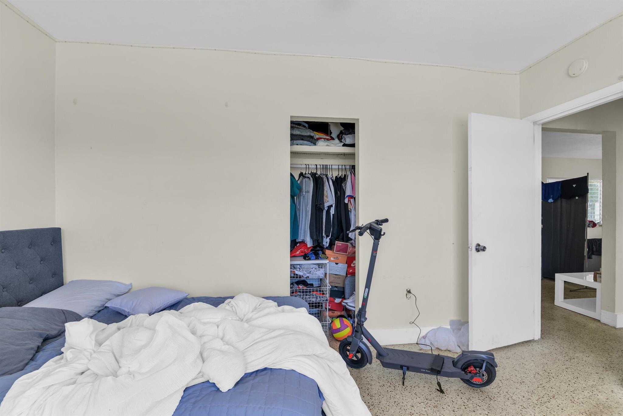 BEACH BAY SUB - Residential Income