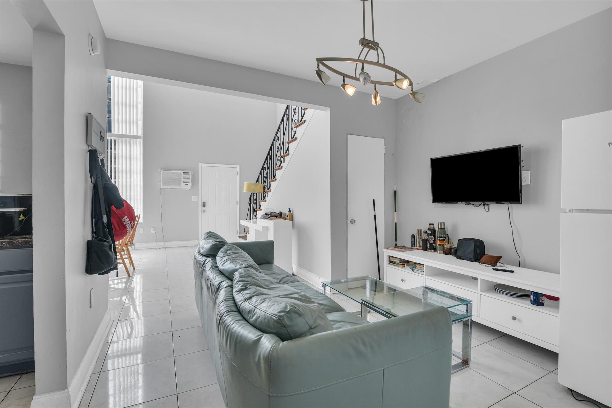 BEACH BAY SUB - Residential Income