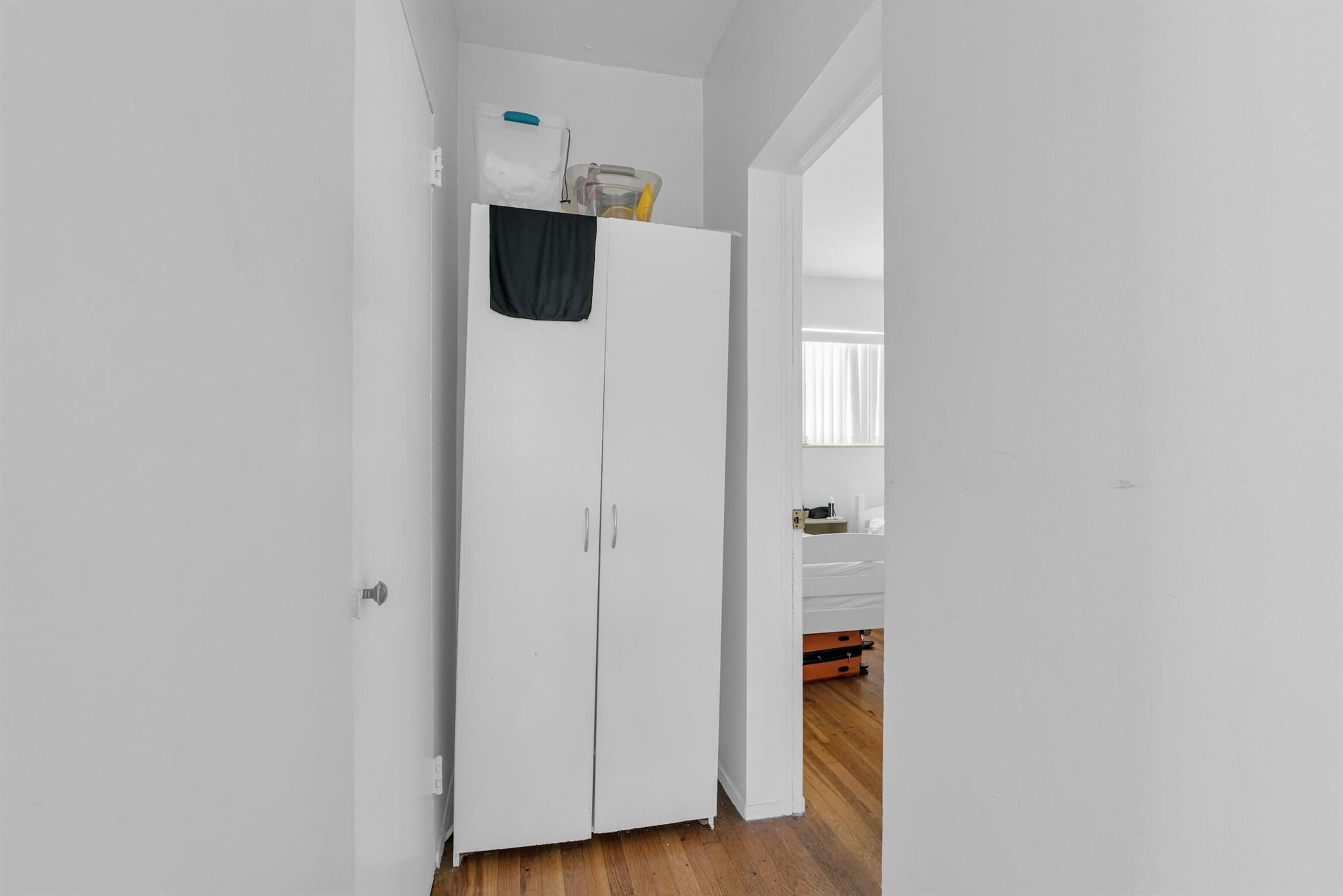 BEACH BAY SUB - Residential Income