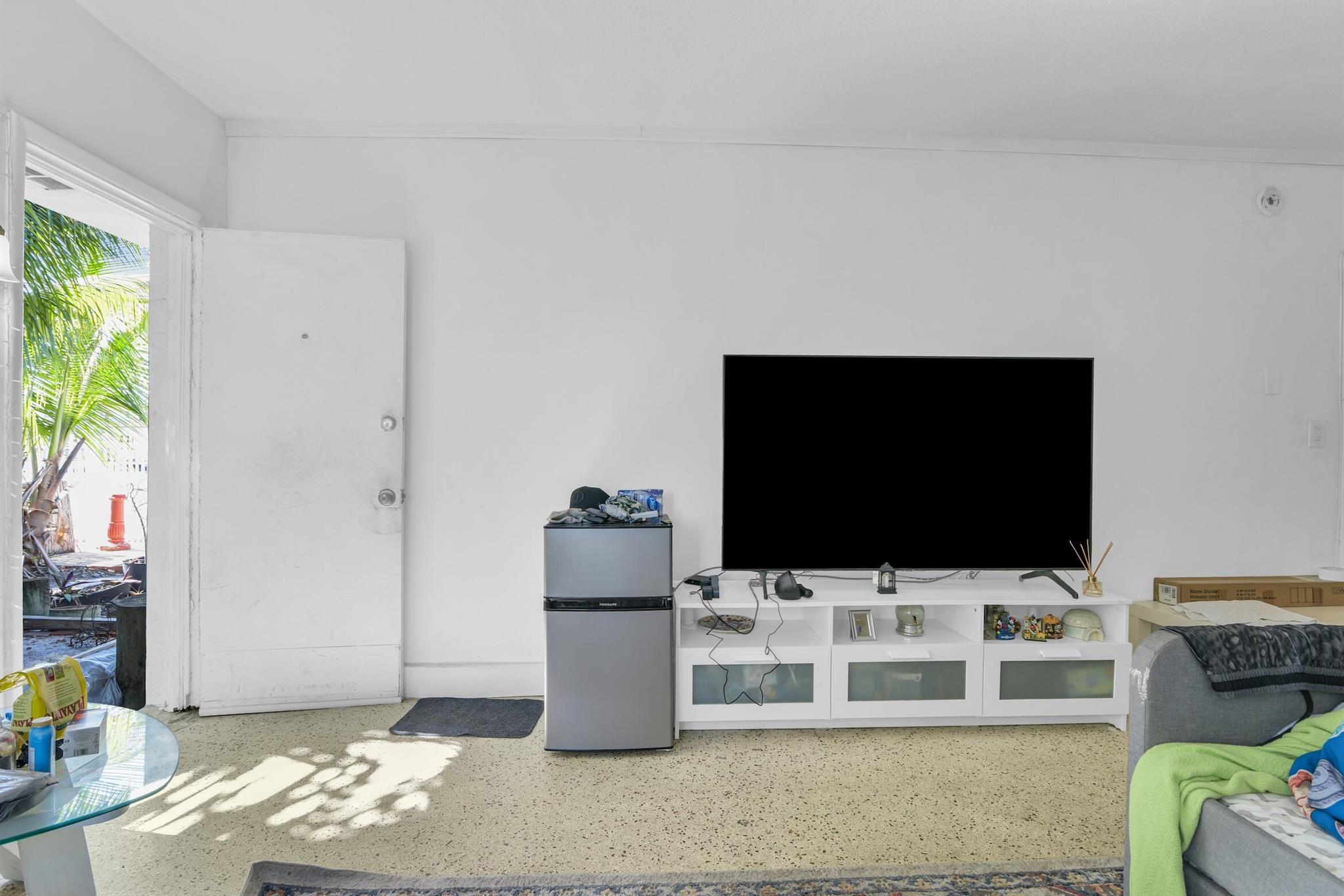 BEACH BAY SUB - Residential Income