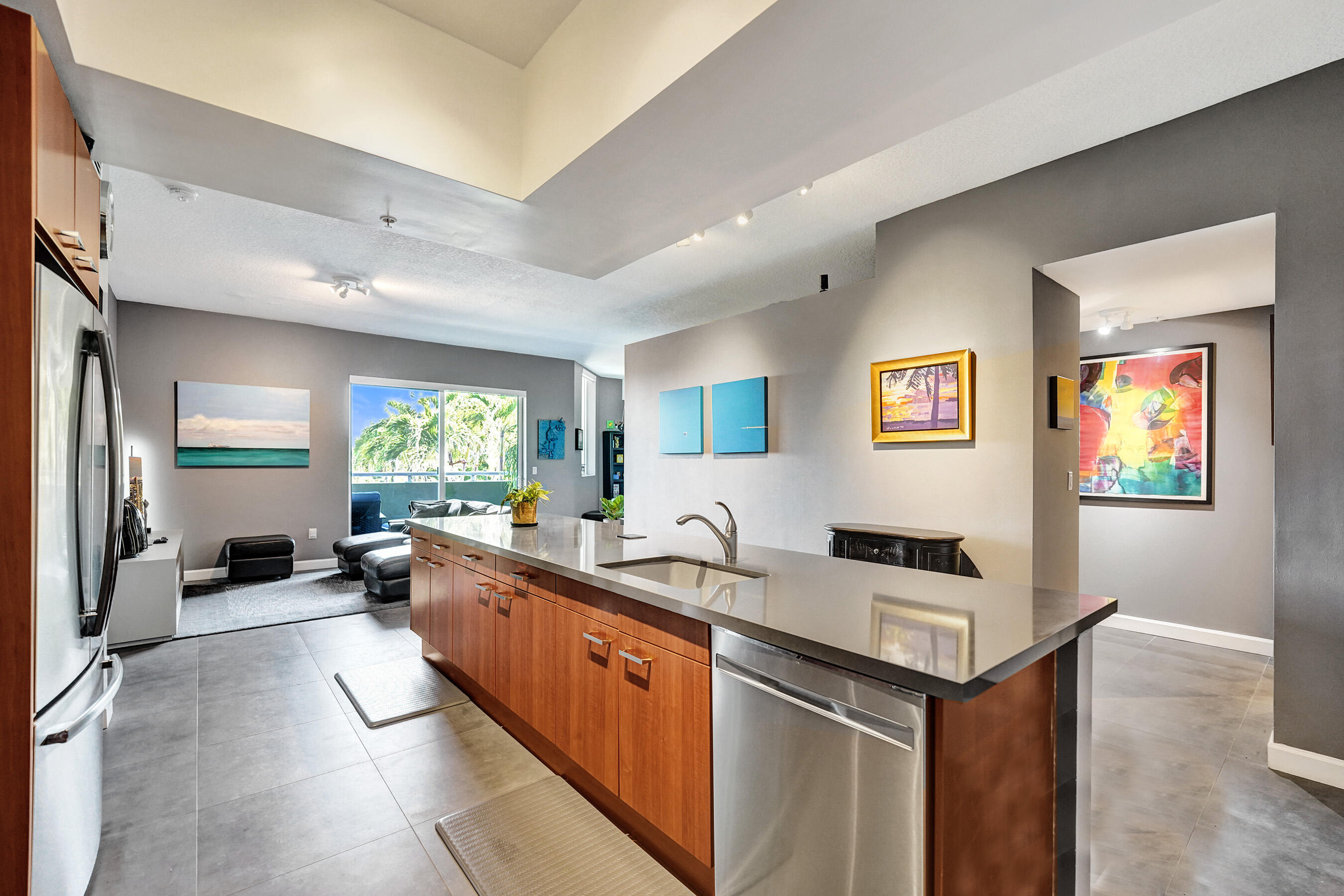 ISLAND CITY LOFTS CONDO - Residential