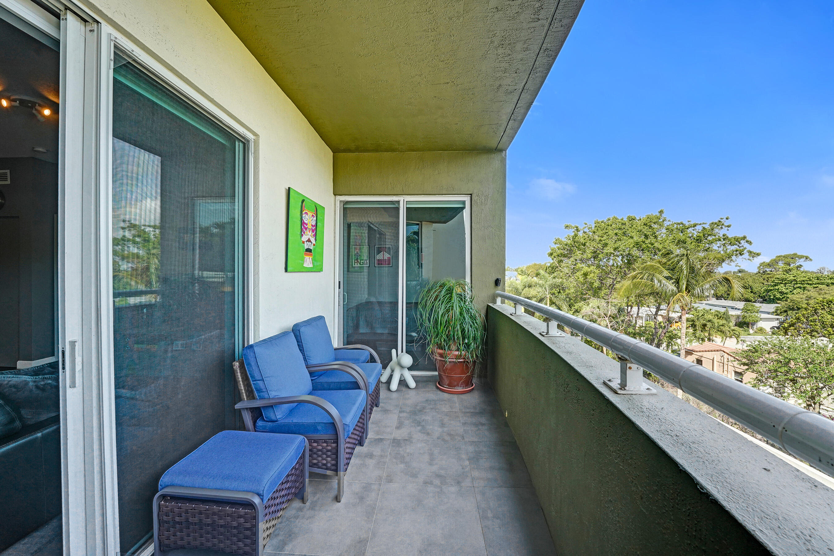 ISLAND CITY LOFTS CONDO - Residential