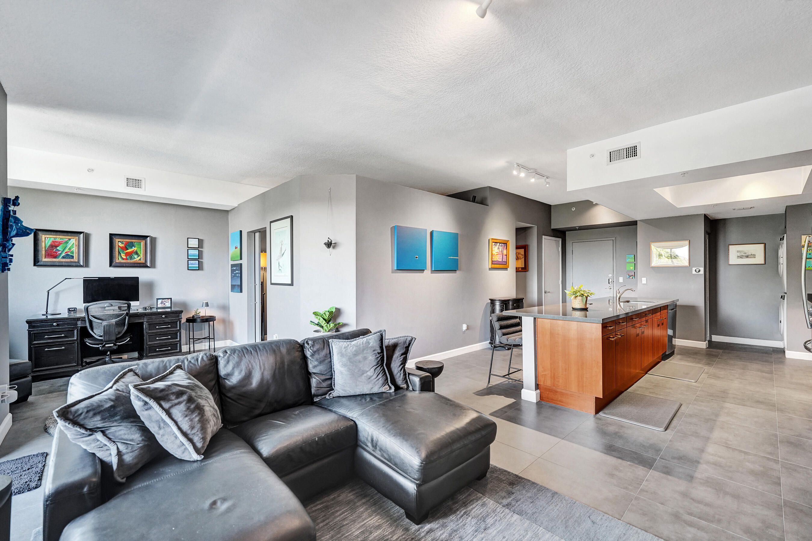 ISLAND CITY LOFTS CONDO - Residential