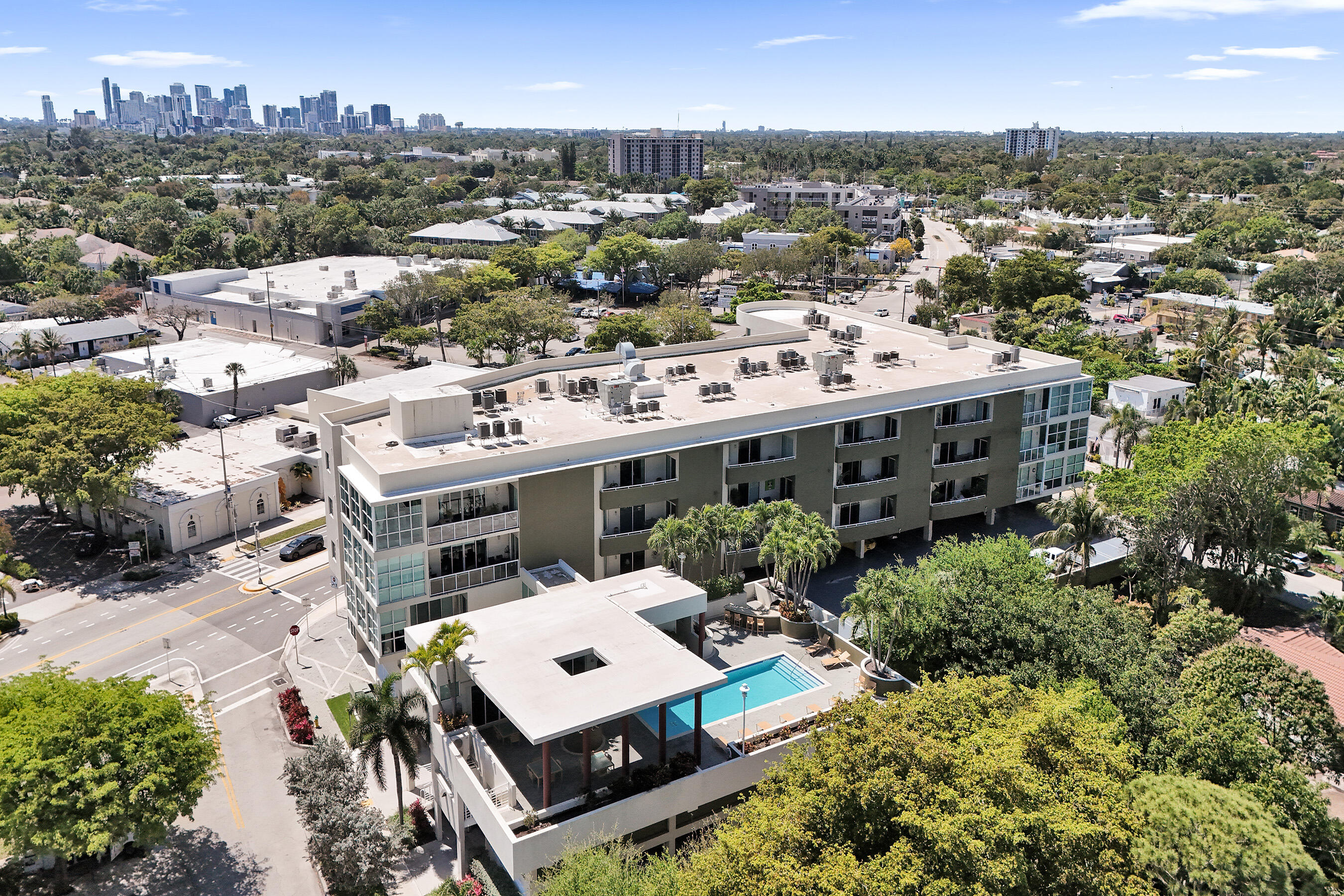 2301 Wilton Drive R309