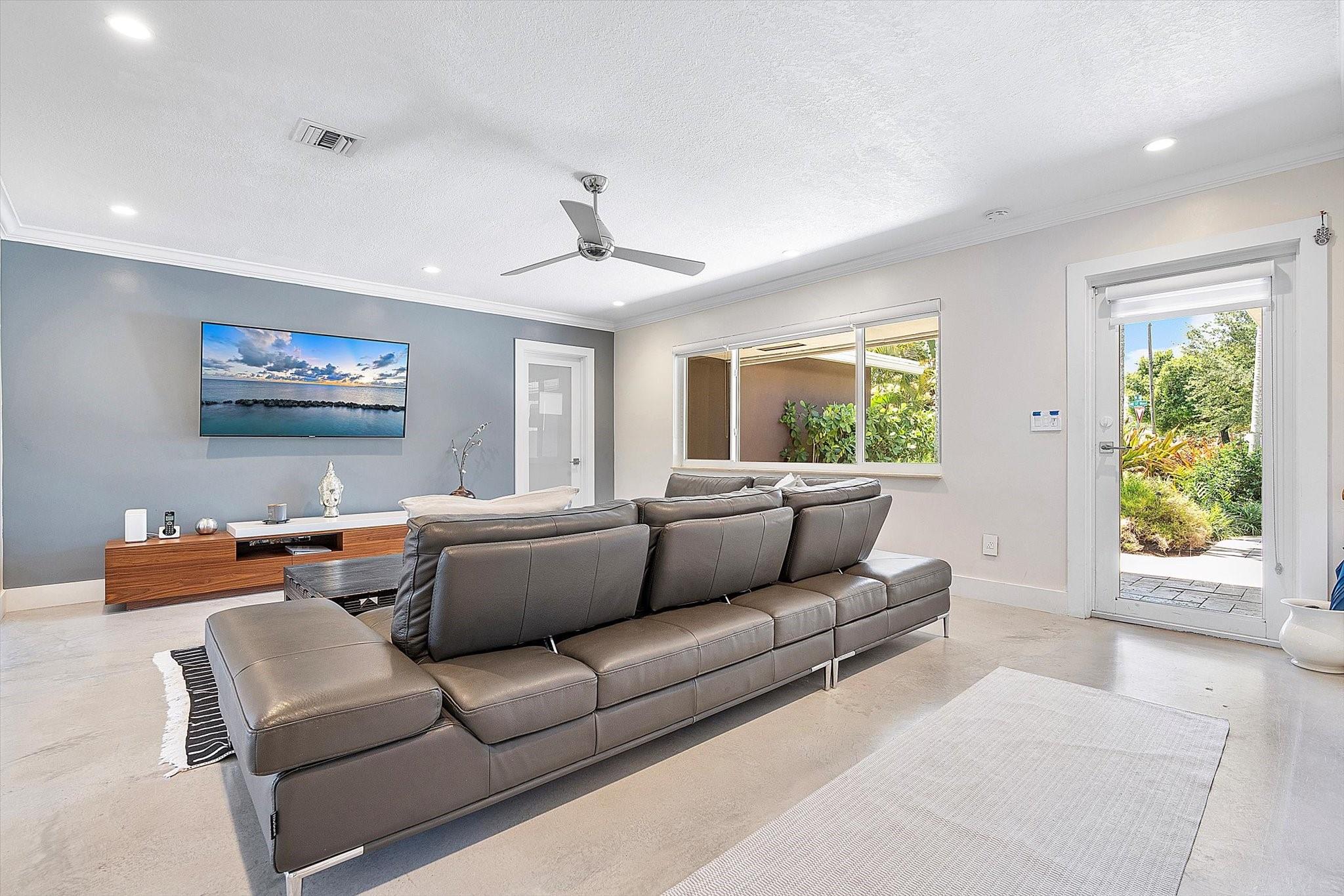 Coral Terrace 45-22 B - Residential