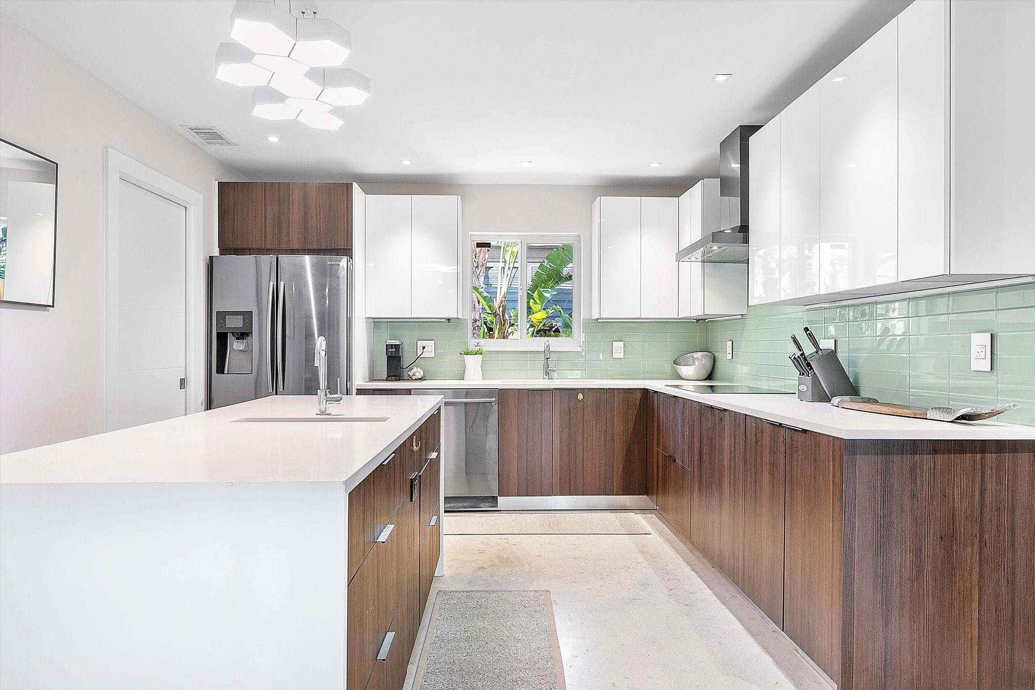 Coral Terrace 45-22 B - Residential