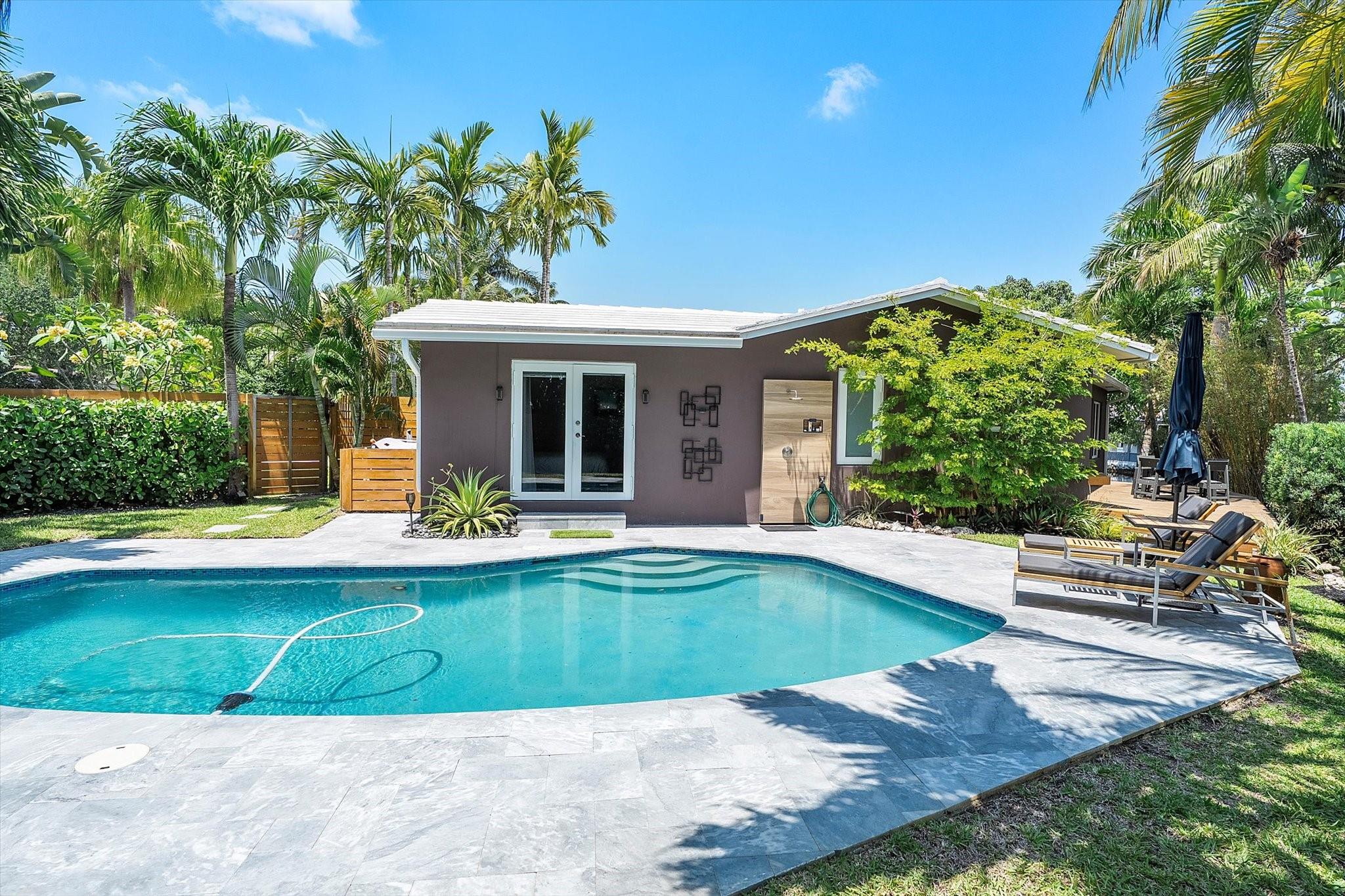 Coral Terrace 45-22 B - Residential