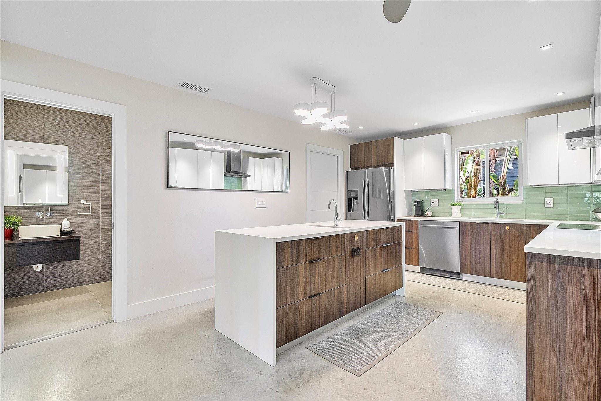 Coral Terrace 45-22 B - Residential