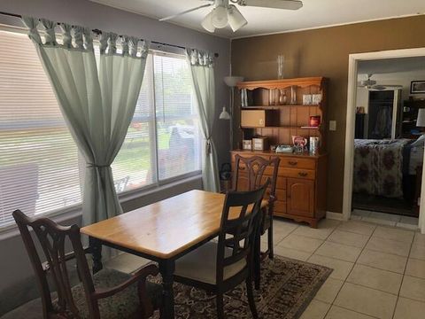 A home in Lake Worth Beach