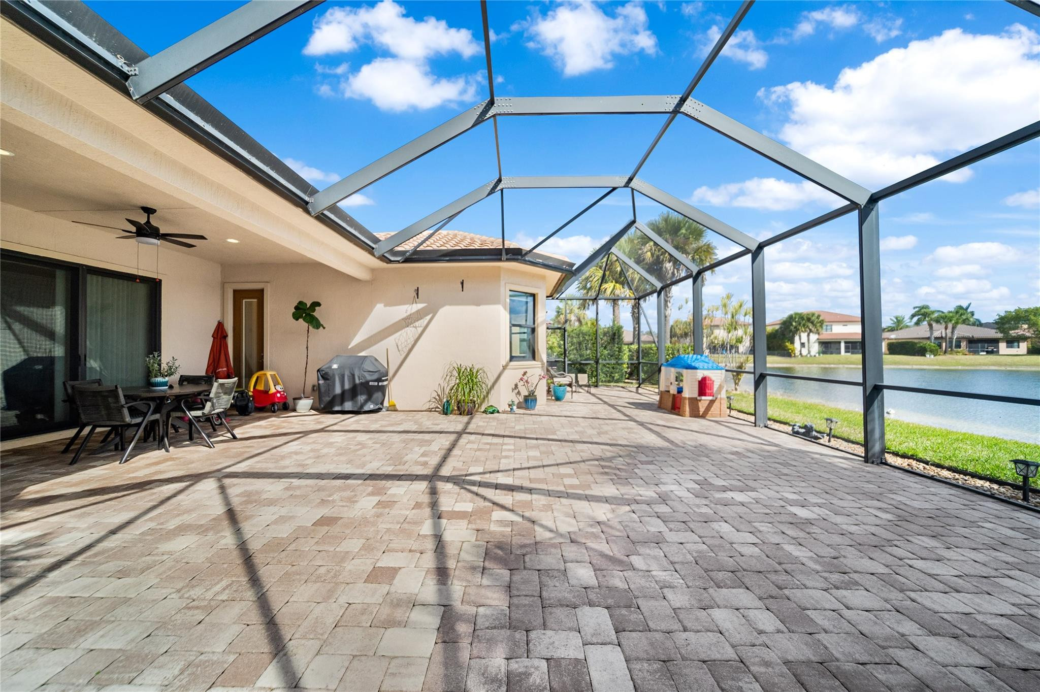 Heron Bay North 3 176-73 - Residential