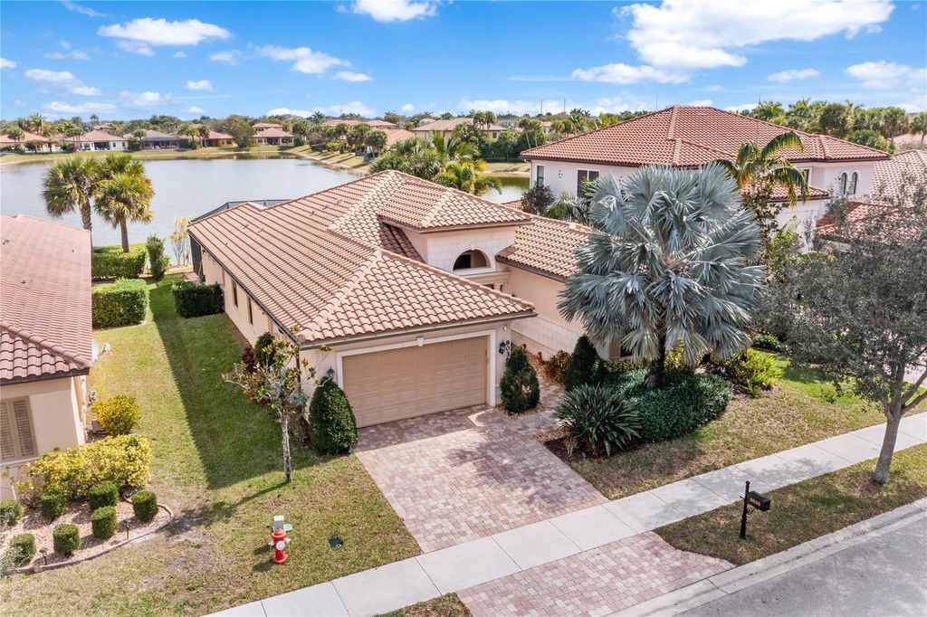 Photo of 8036 NW 115th Way, Parkland, FL 33076 (MLS # F10554293)