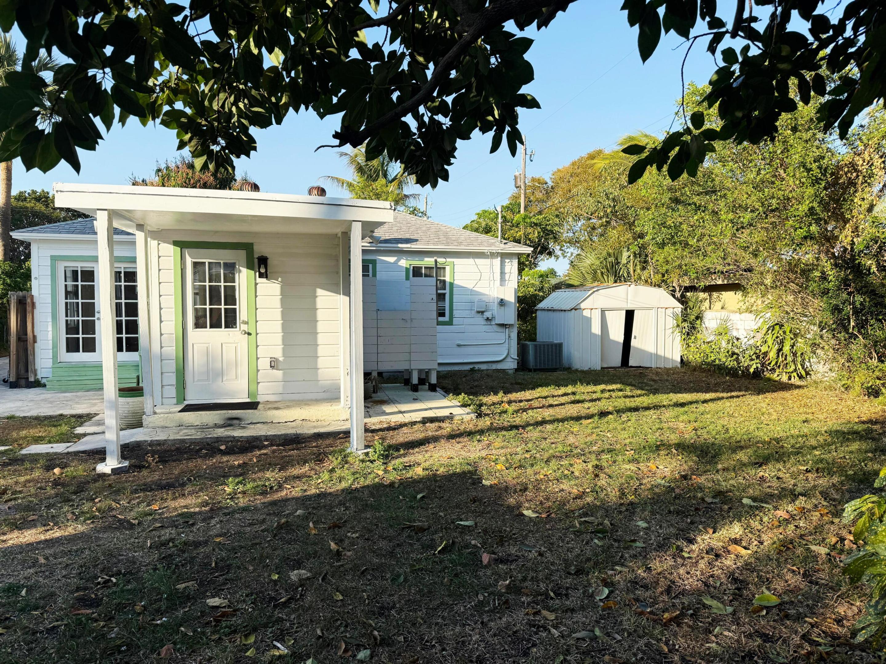 HILLSIDE PARK - Residential