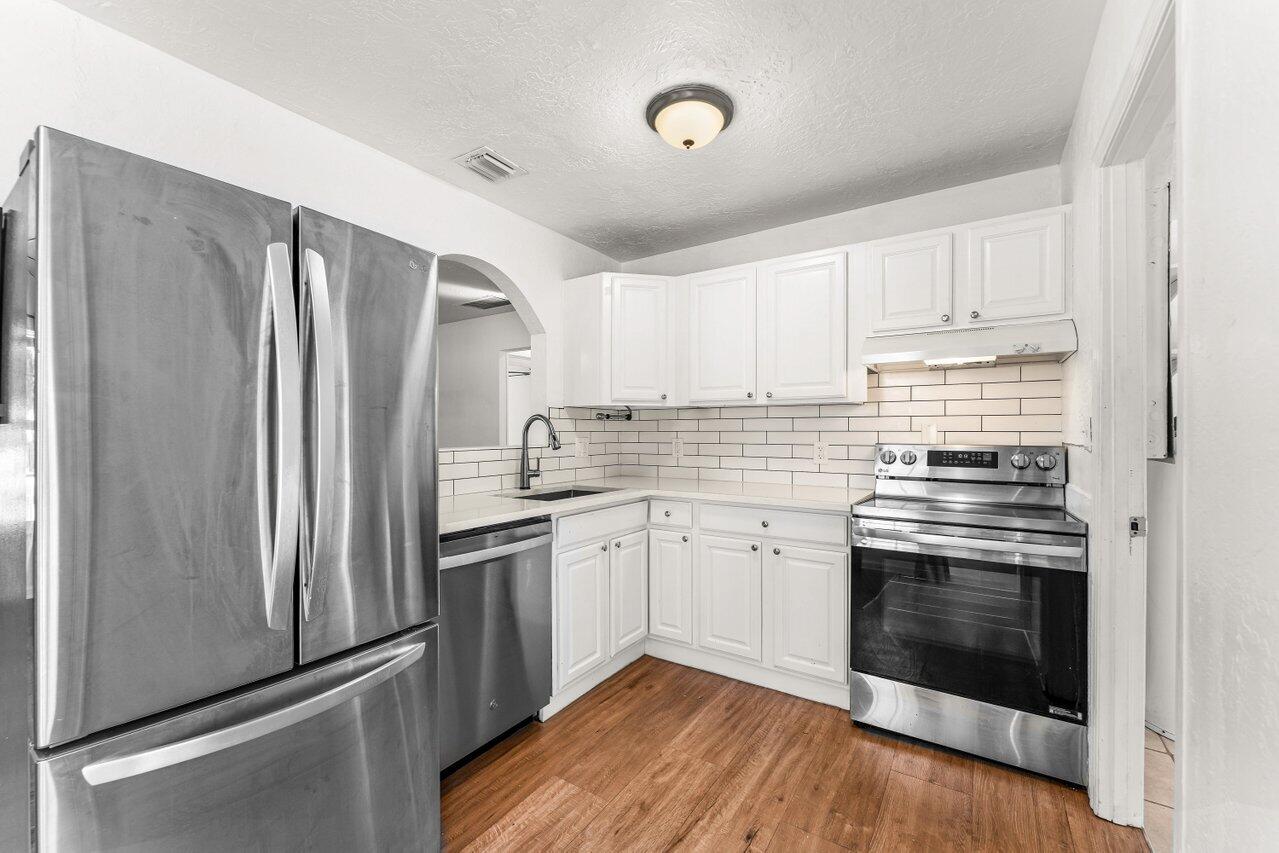 HILLSIDE PARK - Residential