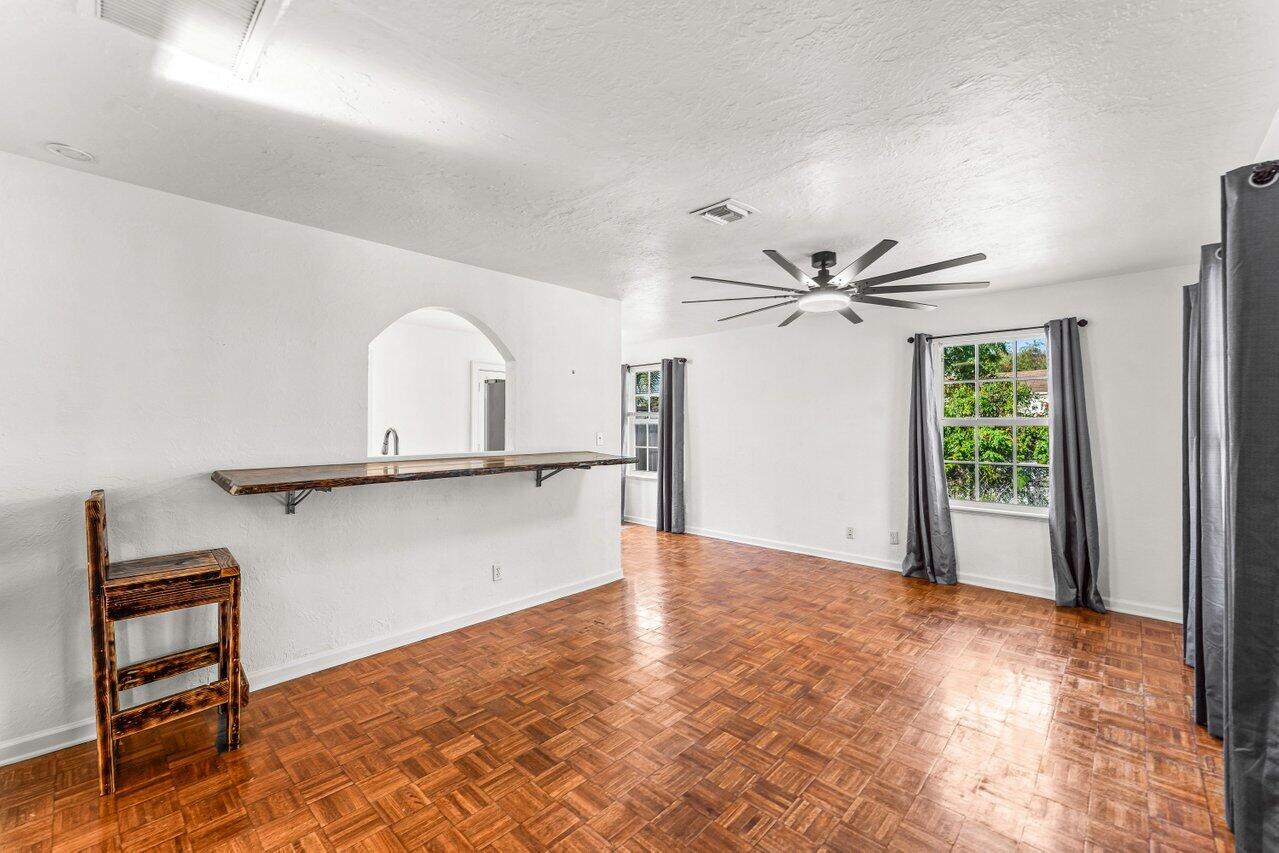 HILLSIDE PARK - Residential