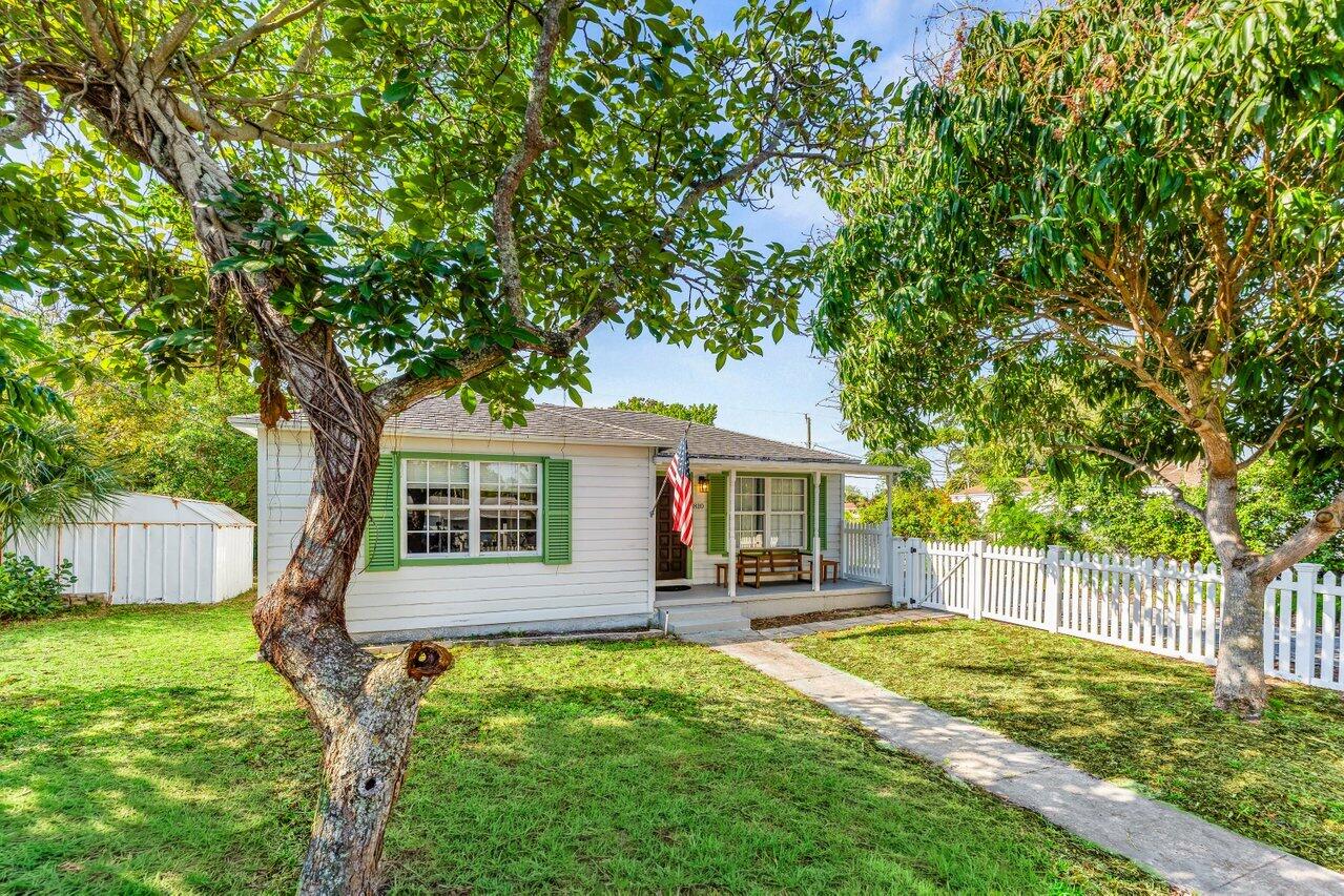 HILLSIDE PARK - Residential