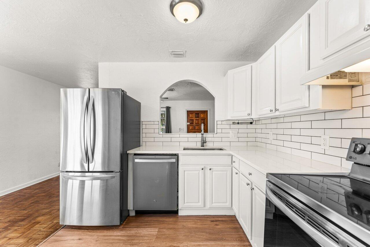 HILLSIDE PARK - Residential