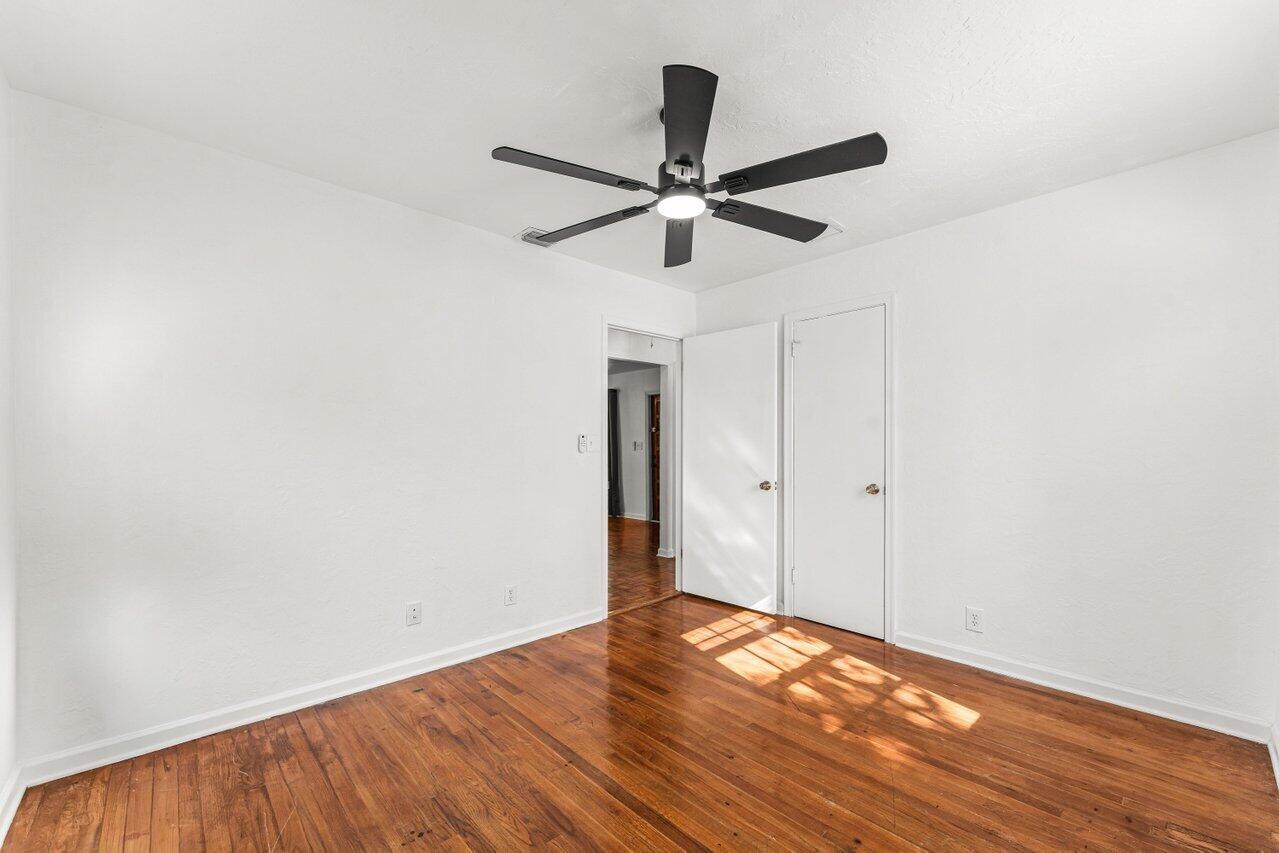 HILLSIDE PARK - Residential