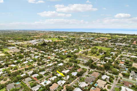 Tiny photo for 109 NE 17th Street, Delray Beach, FL 33444 (MLS # B26040446)