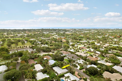 Tiny photo for 109 NE 17th Street, Delray Beach, FL 33444 (MLS # B26040446)