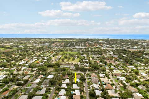 Tiny photo for 109 NE 17th Street, Delray Beach, FL 33444 (MLS # B26040446)