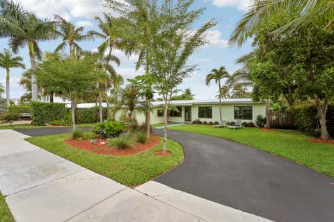 Tiny photo for 109 NE 17th Street, Delray Beach, FL 33444 (MLS # B26040446)