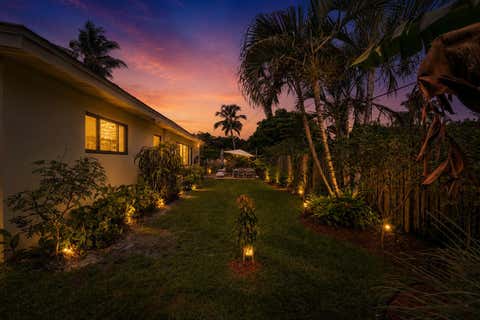 Tiny photo for 109 NE 17th Street, Delray Beach, FL 33444 (MLS # B26040446)