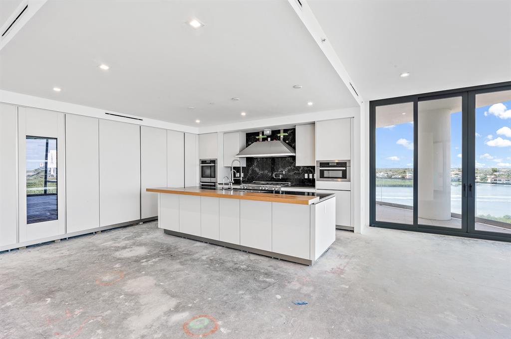 SeaGlass Condominium - Residential