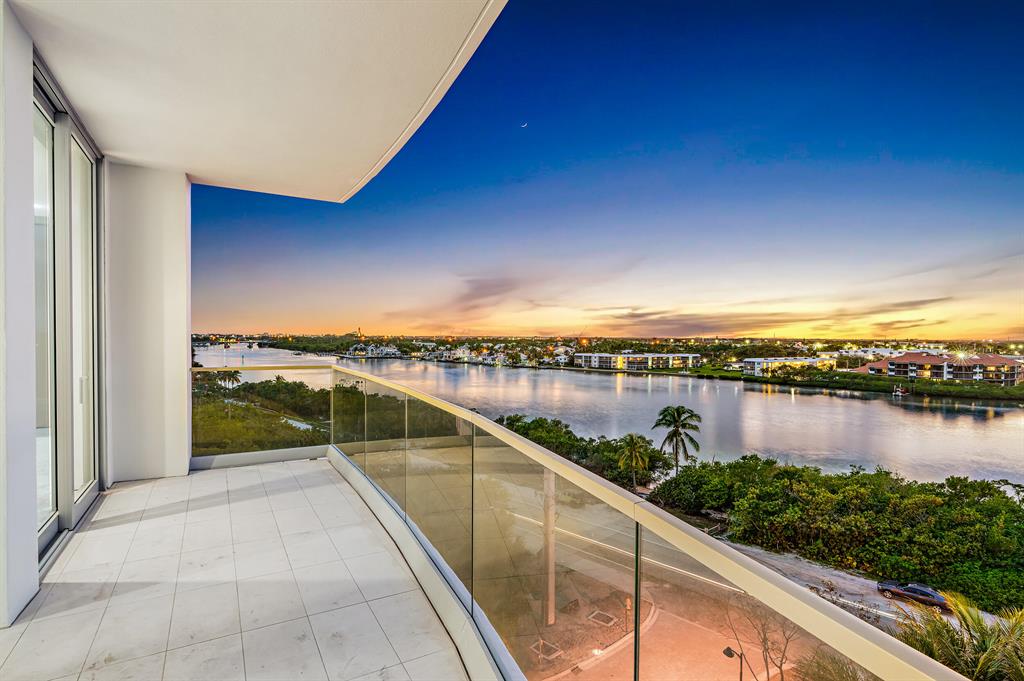 SeaGlass Condominium - Residential