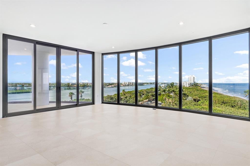 SeaGlass Condominium - Residential