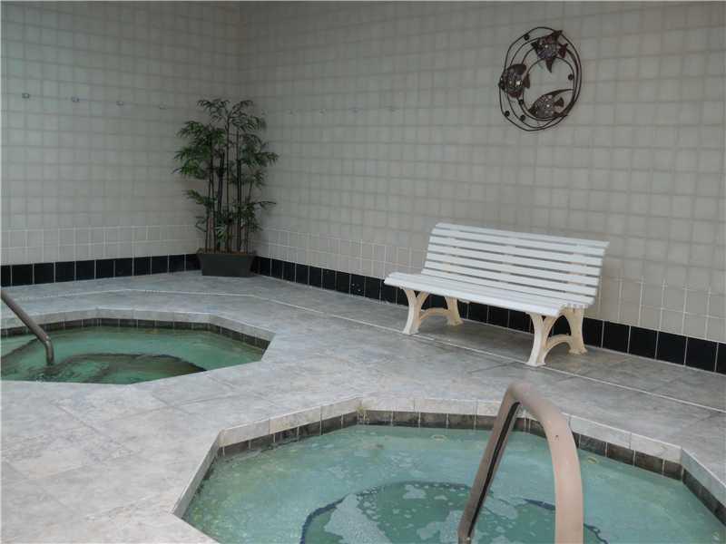 Colony Point - Residential