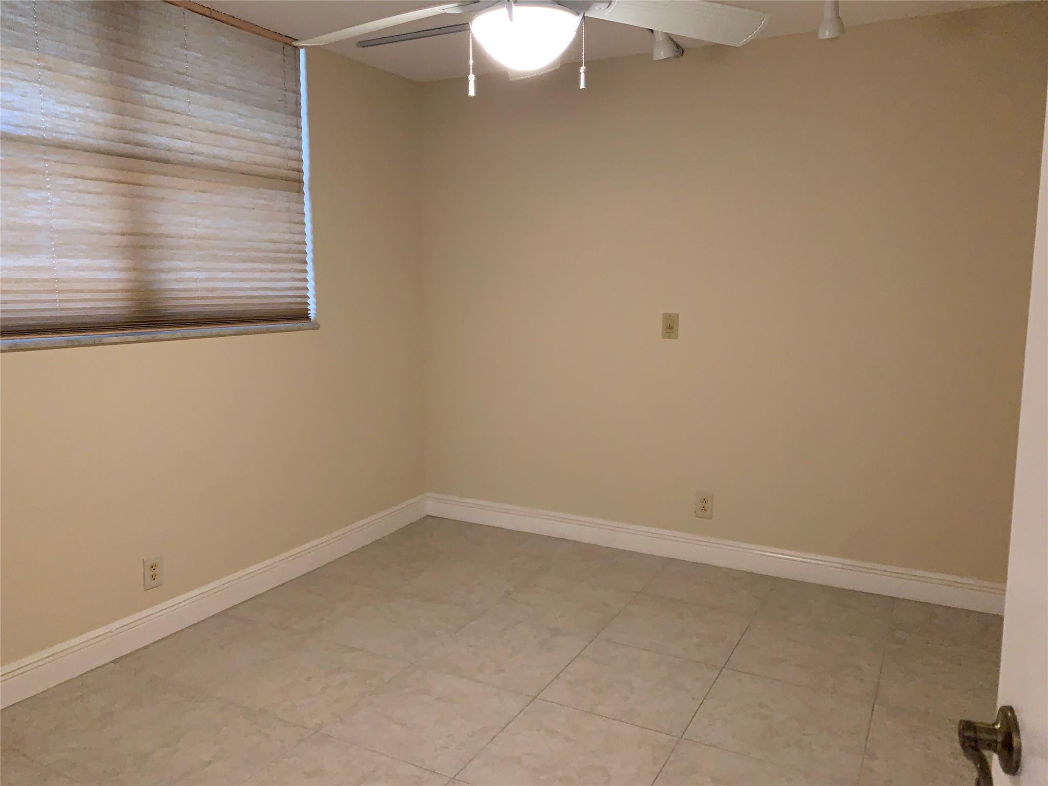 Pine Island Ridge - Residential