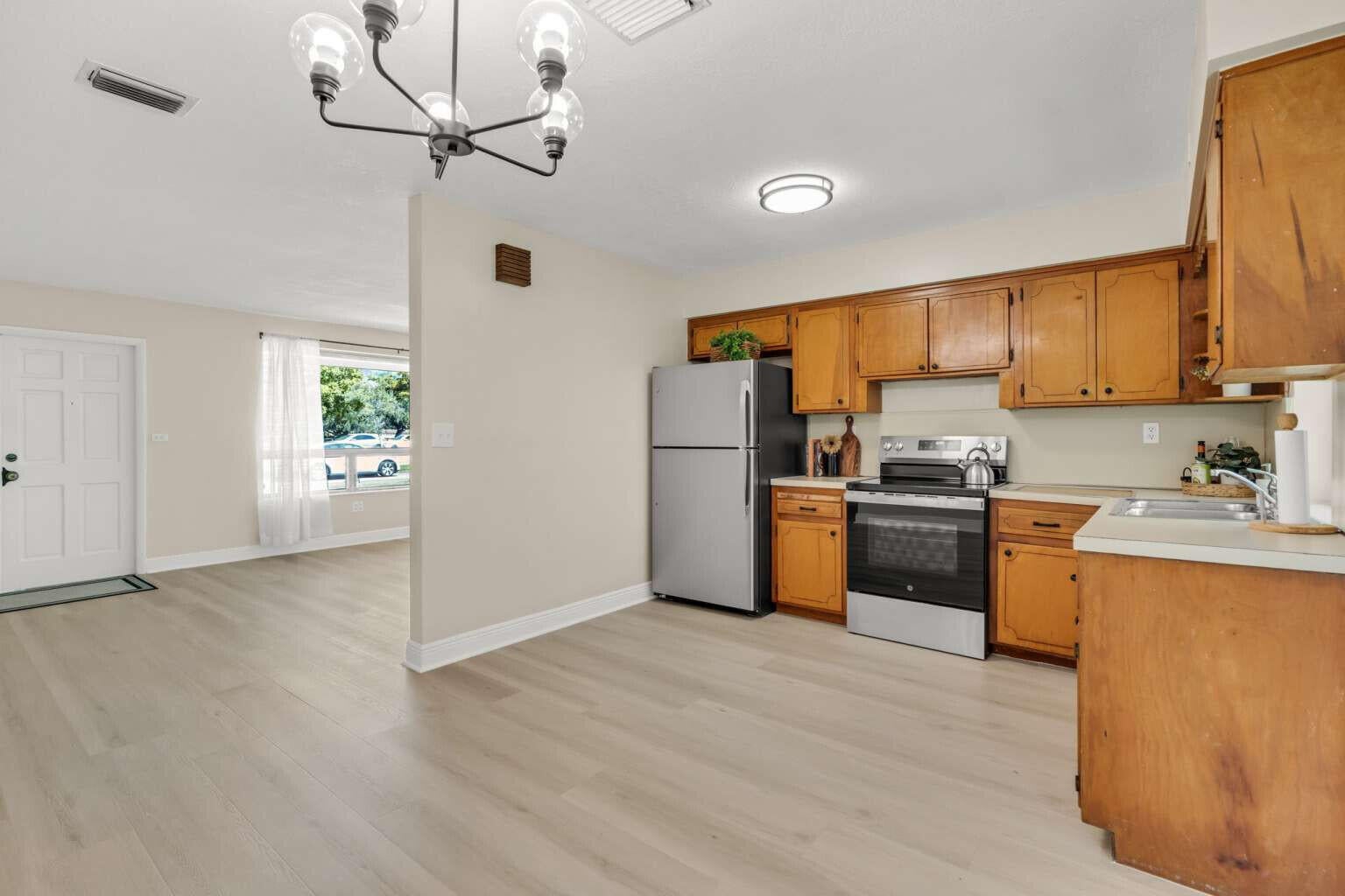 1150 NE 205TH Terrace