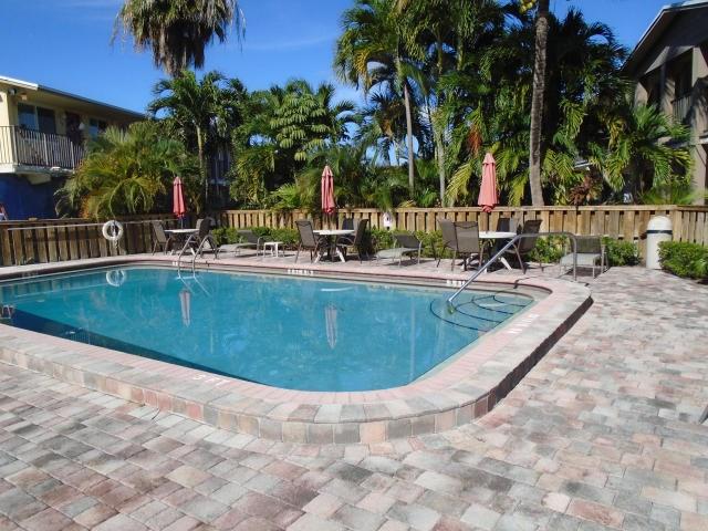 1812 E Oakland Park Blvd 36
