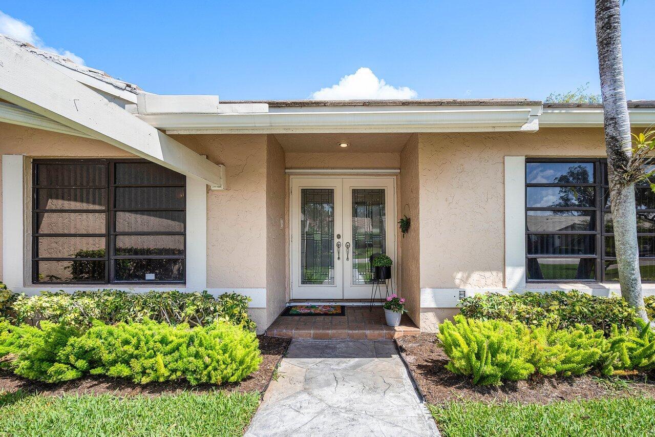 6053 Petaluma Drive