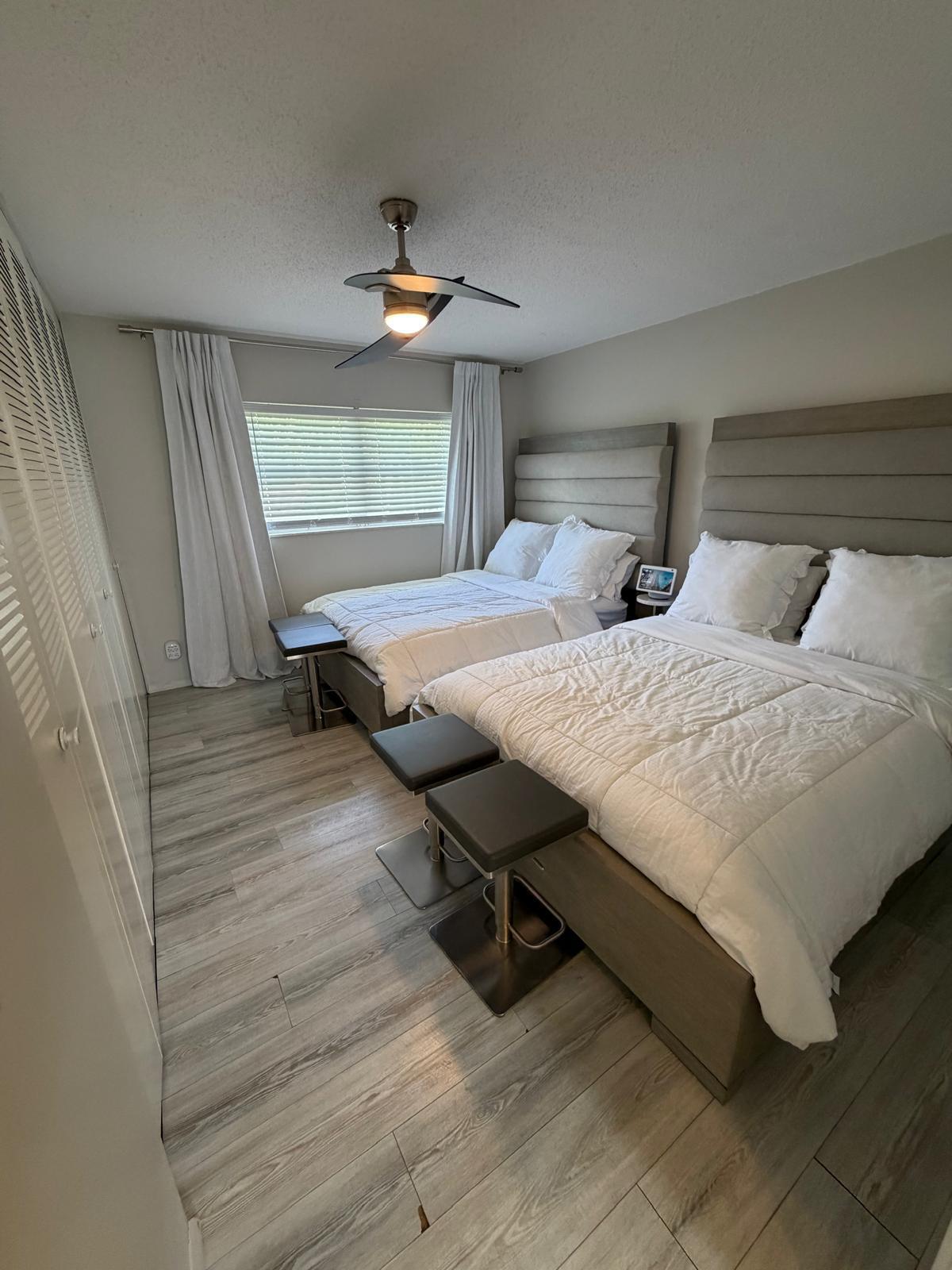 CRESTHAVEN VILLAS CONDO 31 - Residential Lease