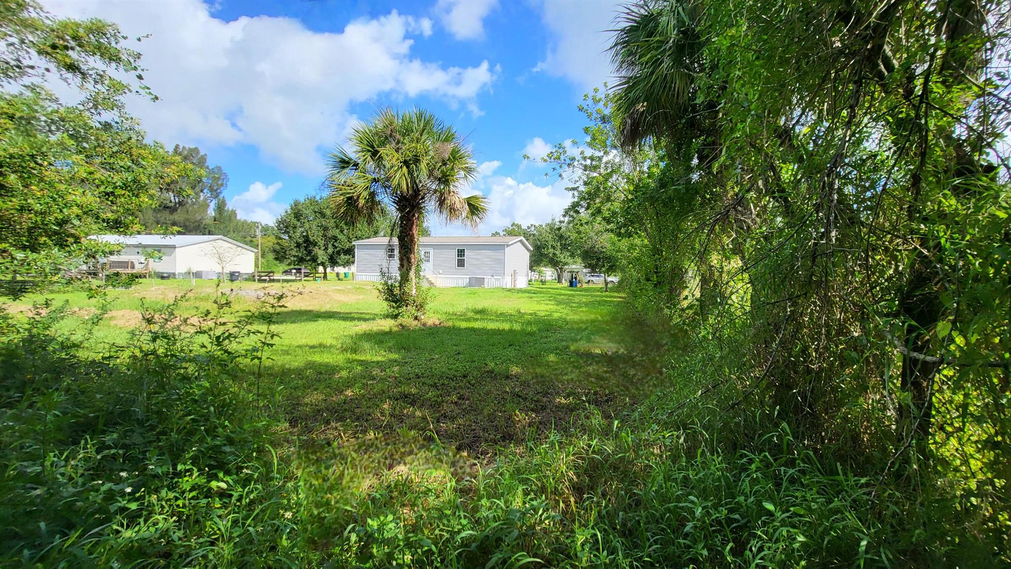 PLAYLAND PARK - Residential