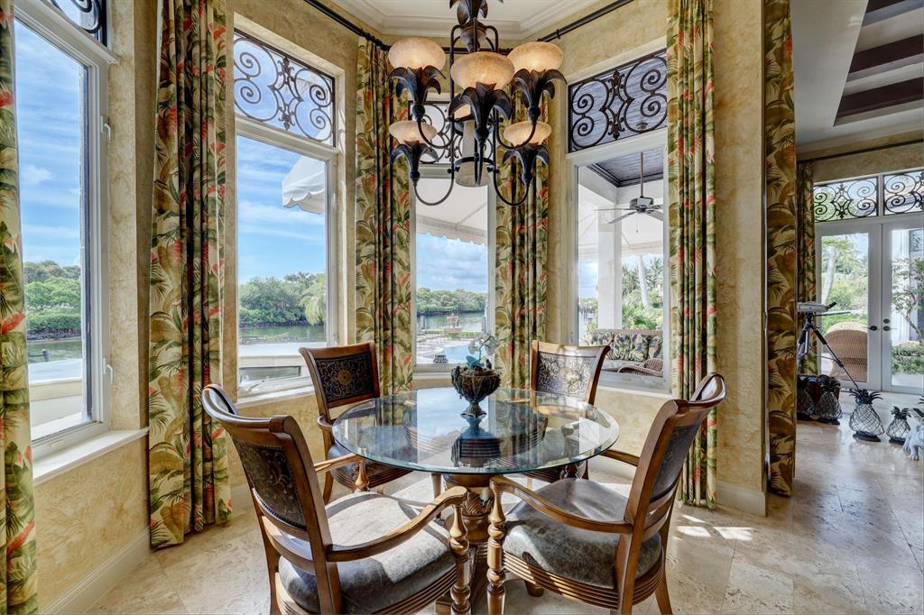 HARBOUR ISLES - Residential