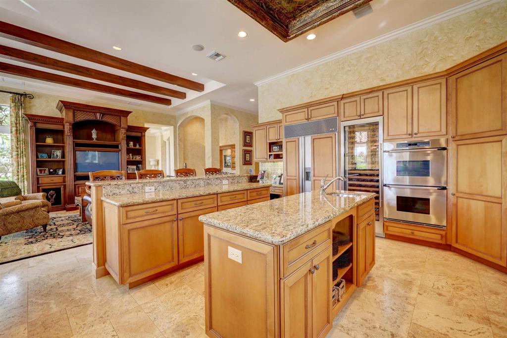 HARBOUR ISLES - Residential