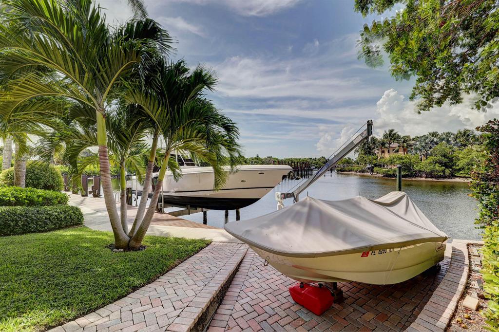 HARBOUR ISLES - Residential